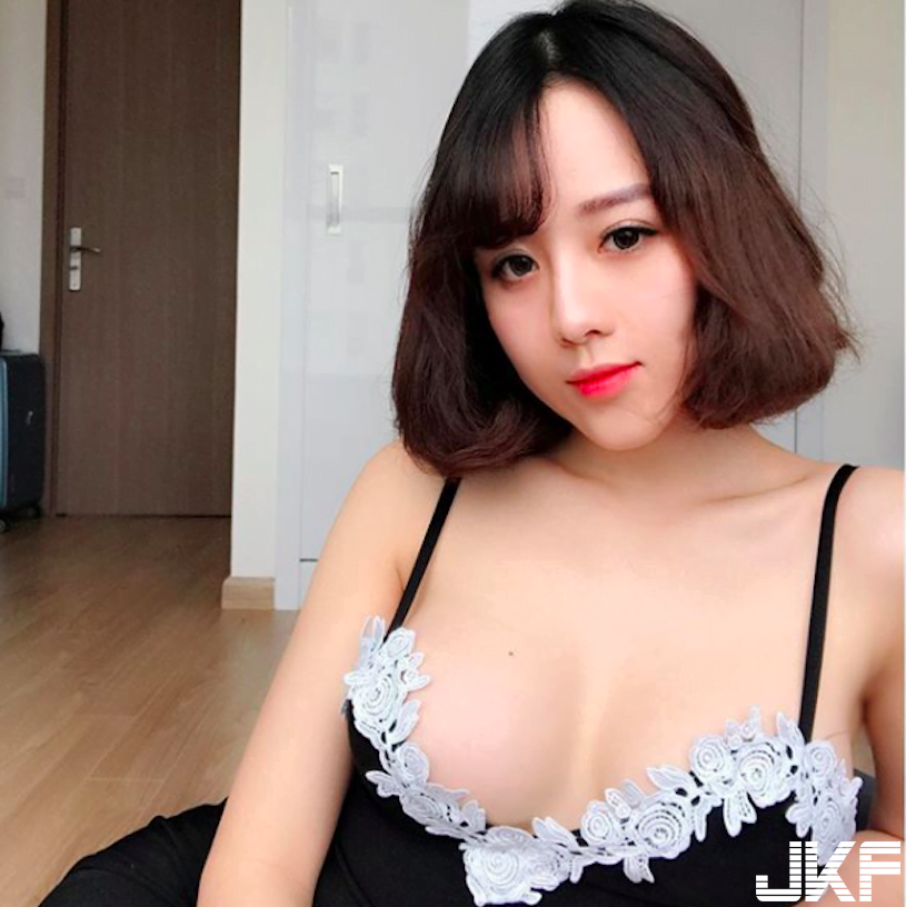 台北兼職妹 木瓜奶好豐滿，正妹側乳南半球露出在伊甸樂園+LINE：18edan